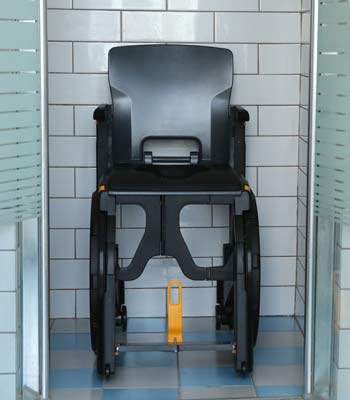 Location de fauteuil d'aisance pliant Wheelable pour pmr et personnes handicapées