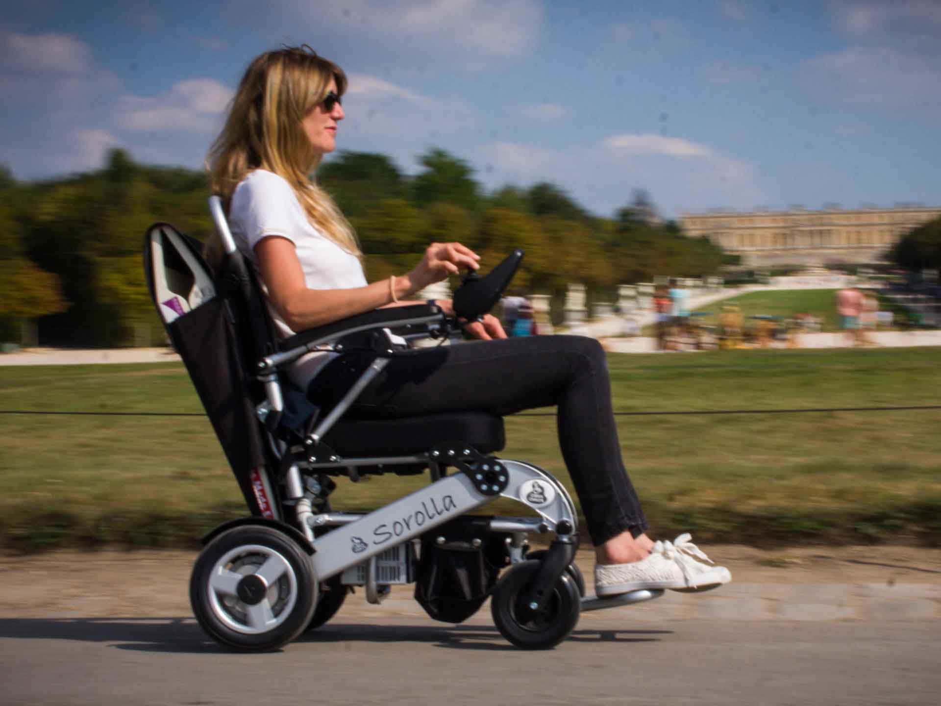 Louer un fauteuil électrique pour handicapé - tourisme et visite